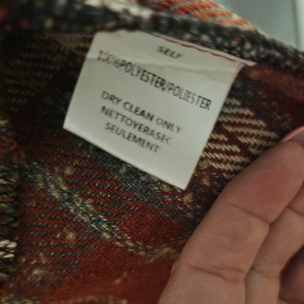 ADORA Red Plaid Women's Sweater - Picture 4 of 6